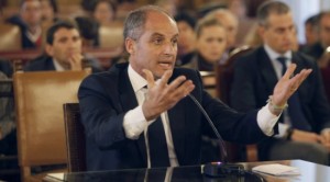 Francisco Camps durant el seu judici. Francisco Camps durant el seu judici.